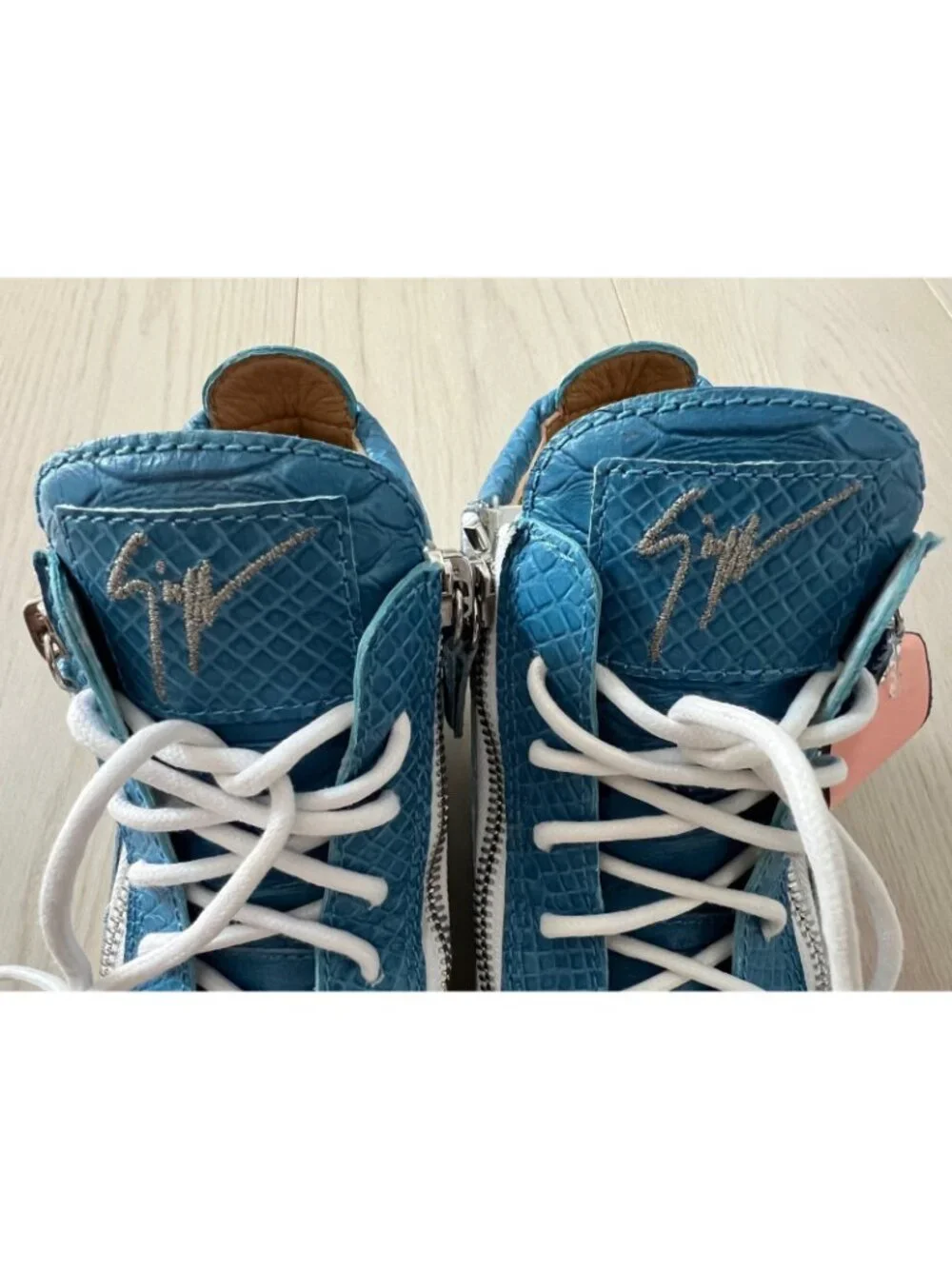 Giuseppe Zanotti Kriss Python-Embossed High-Top Sneakers Blue ( 35/5 )